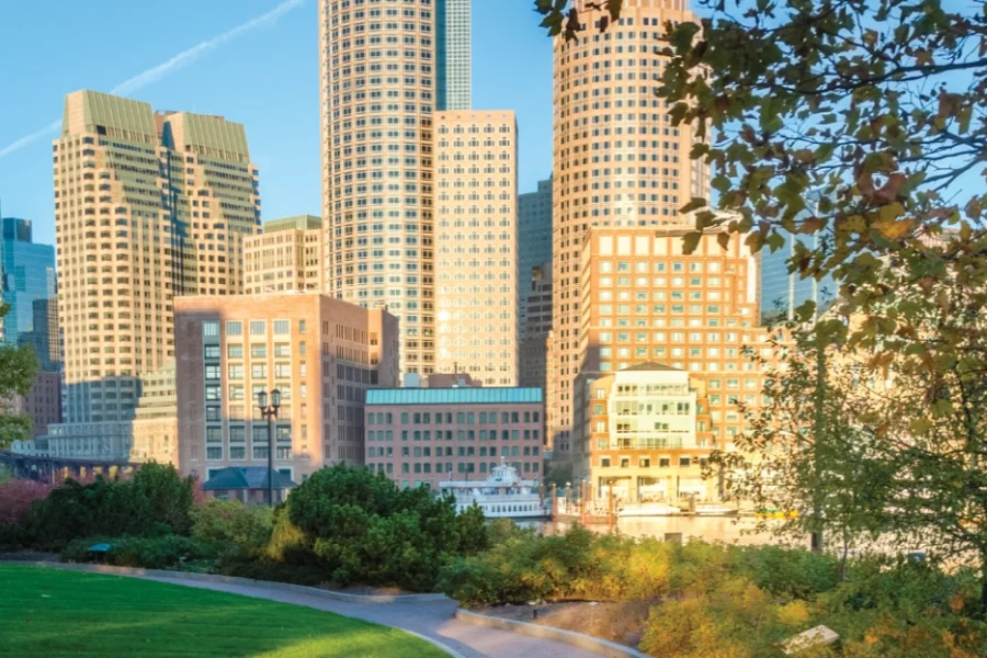 article from Builders Review about Knollmeyer Building Corp